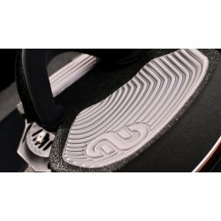 Eleveight Seago pads