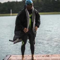 dryrobe Advance Long Sleeve (Mange Farver)